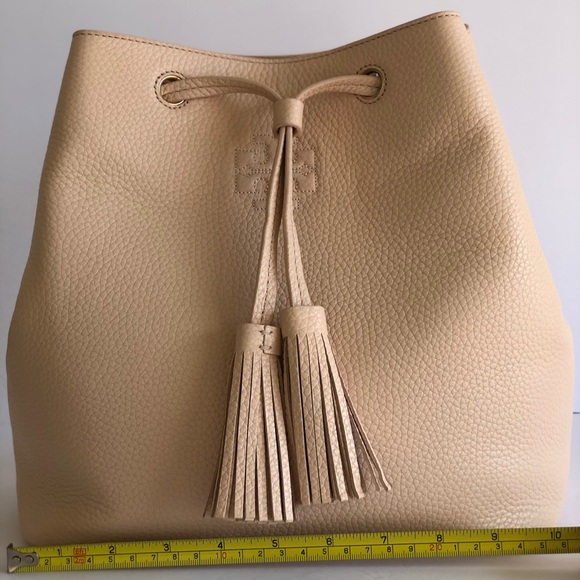 NWT Tory Burch Thea bucket bag - Picture 7 of 8